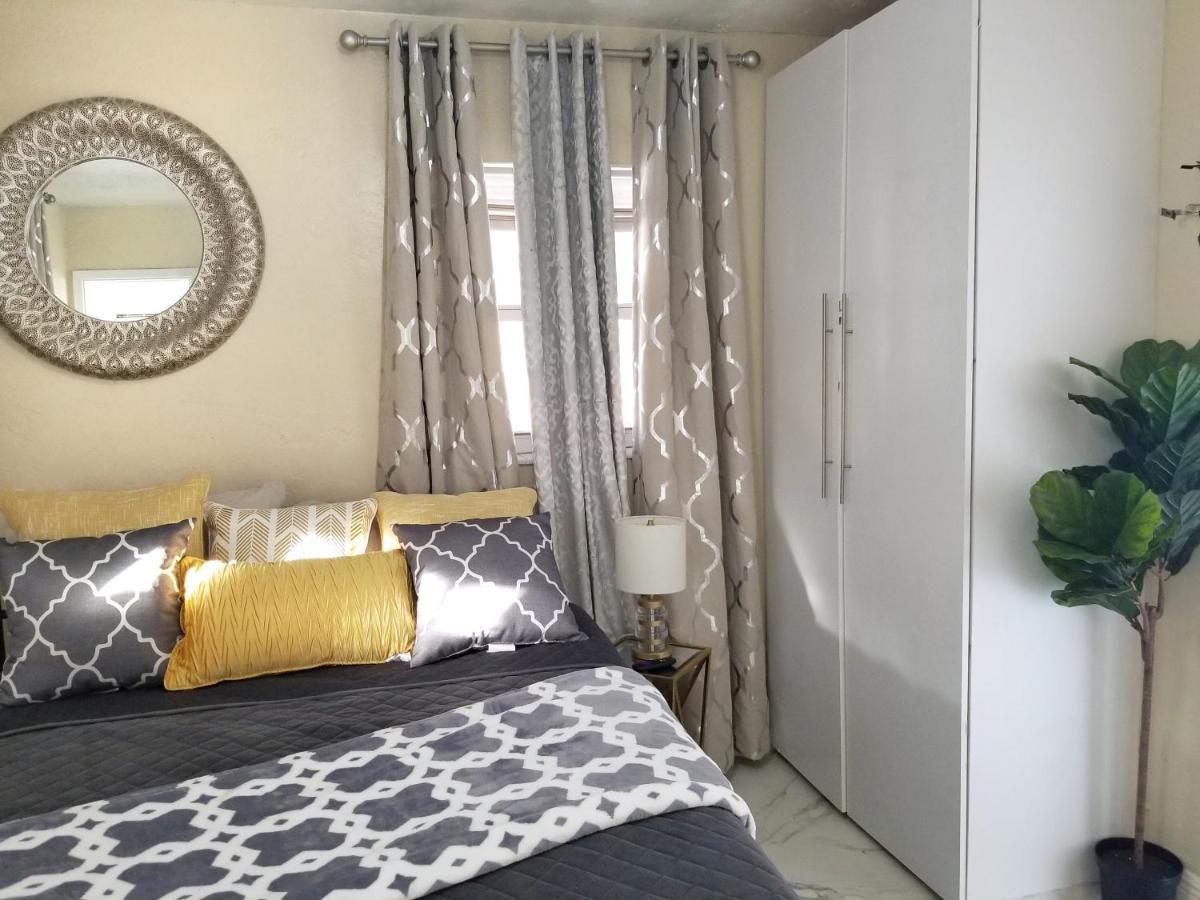 Glam Private Studio 4 Miles From Beach Hollywood Buitenkant foto